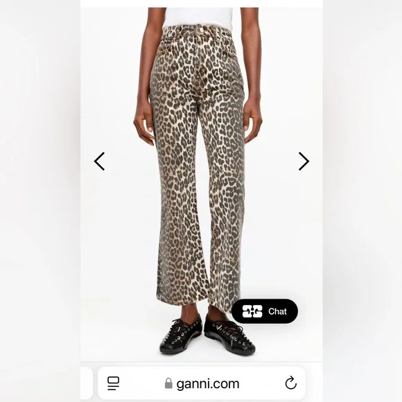 Leopard Print Flare Pants - Picture 4 of 4